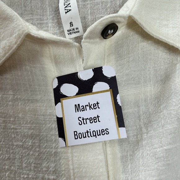 Zenana shift dress.  Cream color gauzy cotton fabric. Pockets. Size Small. NWT - Picture 3 of 12